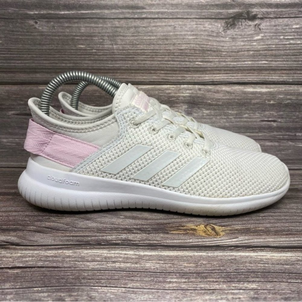 Adidas Cloudfoam QT Flex Wmns Sz 7 White Athletic Shoes Sneakers (DB0242)